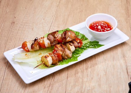 Шашлык из куриного бедра в йогуртовом соусе